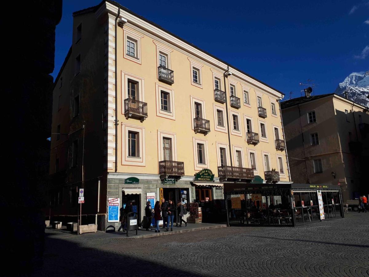 Appartamento Les Fleuves - Doire Aosta Esterno foto
